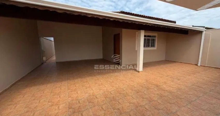 Casa com 2 dormitórios para alugar, 170 m² por R$ 2.700,00/mês - Jardim Itamarati - Botucatu/SP