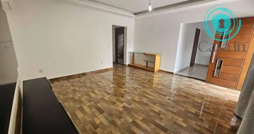 Casa com 3 dormitórios à venda, 107 m² por R$ 650.000,00 - Villaggio Fosuzzi - Itatiba/SP