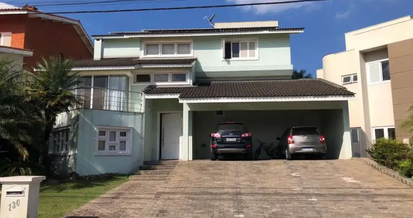 Casa em Condomínio para Venda em Santana de Parnaíba, Alphaville, 4 suítes, 4 banheiros, 2 vagas