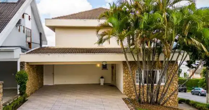 Casa em Condomínio para Venda em Santana de Parnaíba, Alphaville, 4 dormitórios, 2 suítes, 5 banheiros, 2 vagas