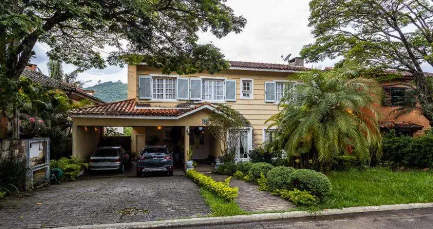 Casa em Condomínio para Locação em Santana de Parnaíba, Alphaville, 5 dormitórios, 4 suítes, 7 banheiros, 4 vagas
