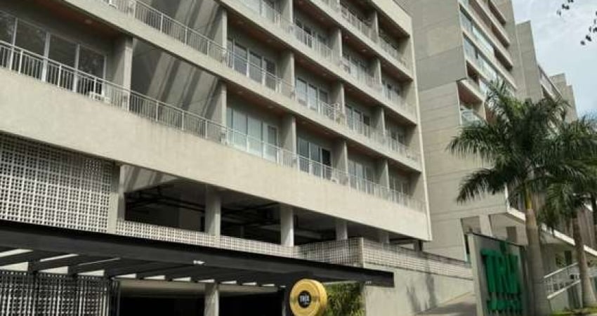 Apartamento para Locação em Santana de Parnaíba, Tamboré, 1 dormitório, 2 banheiros, 1 vaga