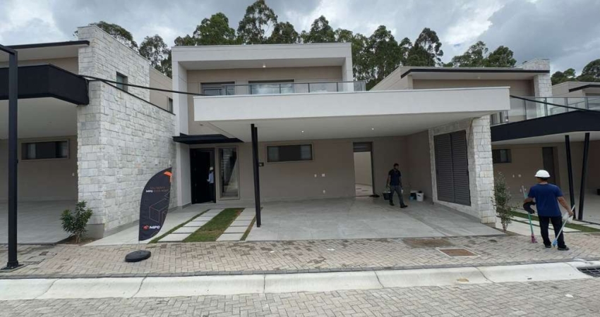 Casa em Condomínio para Venda em Santana de Parnaíba, Tamboré, 3 dormitórios, 3 suítes, 4 banheiros, 3 vagas