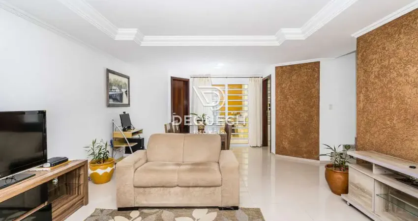 Casa com 3 quartos à venda na Rua Henrique Martins Torres, 1.610, Boqueirão, Curitiba