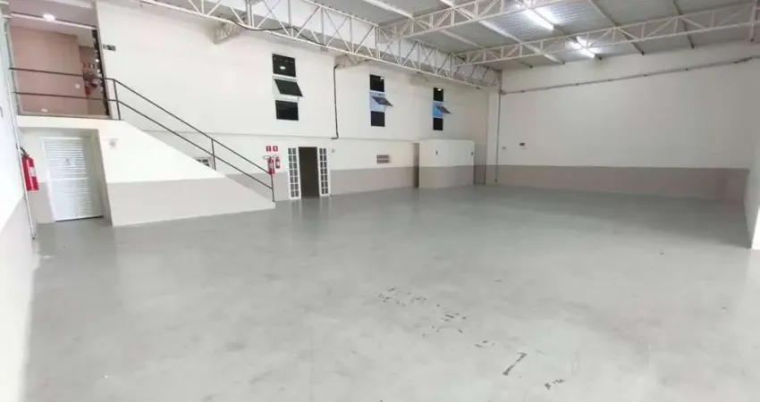 Sala comercial com 5 salas para alugar na Rua Antonio da Paixão Solano, 00, Jardim Vitória, Embu das Artes