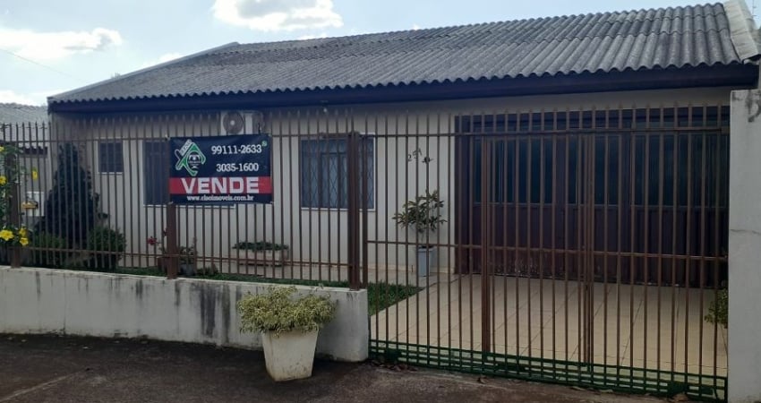 Casa com 3 quartos à venda na Rua Joaquim Távora, 451, Parque São Paulo, Cascavel