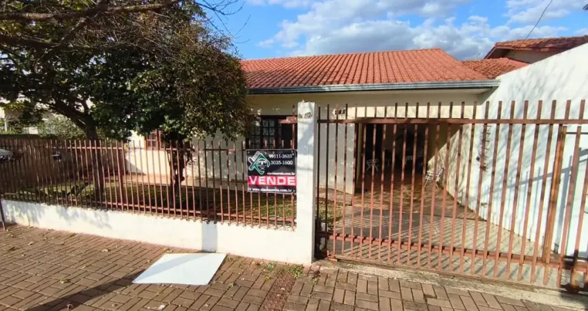Casa com 3 quartos à venda no Maria Luiza, Cascavel 