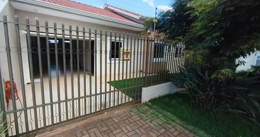 Casa com 3 quartos à venda na Rua Adelino André Catani, 422, Região do Lago, Cascavel
