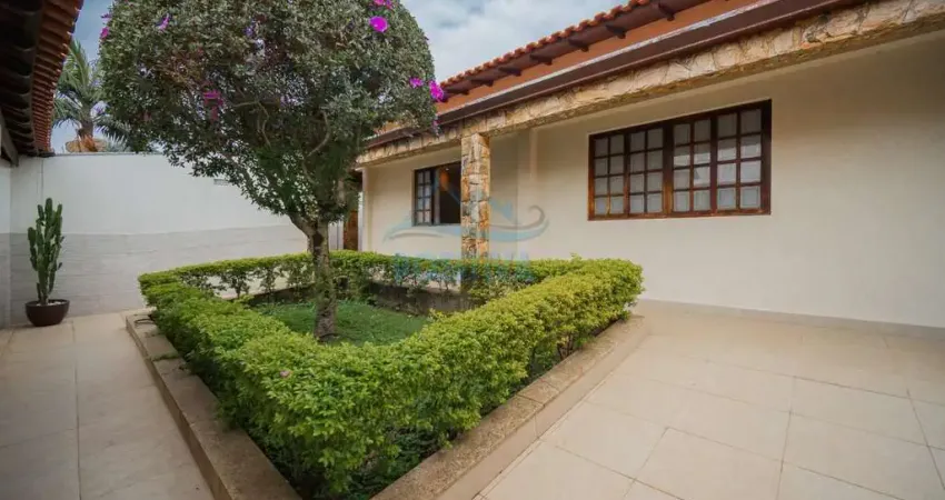 Casa Térrea para Venda em Osasco, City Bussocaba, 3 dormitórios, 2 suítes, 5 banheiros, 7 vagas