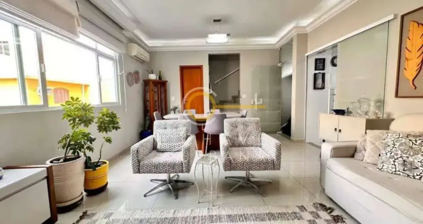 Sobrado com 3 dormitórios à venda, 135 m² por R$ 1.100.000,00 - Gonzaga - Santos/SP