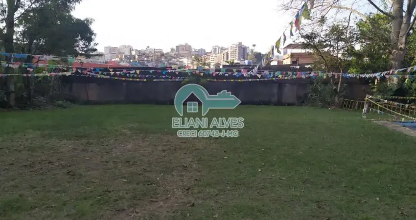 Terreno comercial à venda no Teixeiras, Juiz de Fora 
