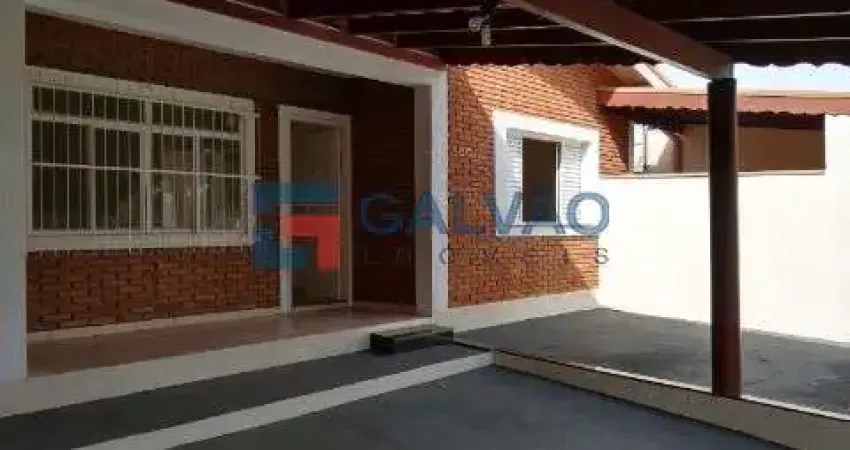 Casa à venda no Bairro Parque São Luiz em Jundiaí- SP