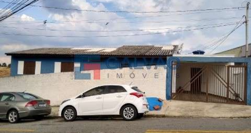 Casa à venda no Bairro Jardim São Camilo em Jundiaí- SP