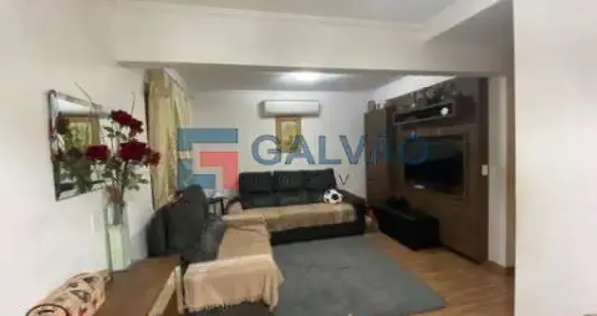 Casa à venda em condomínio fechado no Jardim Shangai em Jundiaí - SP