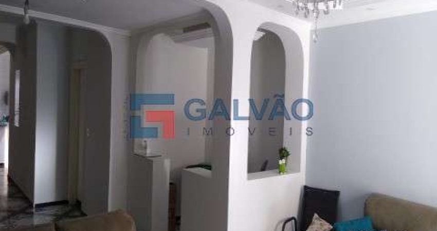 Casa à venda no Bairro Vianelo em Jundiaí - SP