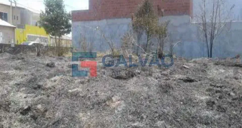 Terreno à venda no Loteamento Serra dos Cristais em Várzea Paulista - SP