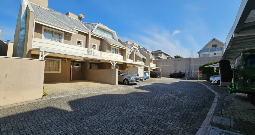 Casa em condomínio fechado com 3 quartos à venda na Rua Frederico Leitner, 258, Atuba, Curitiba