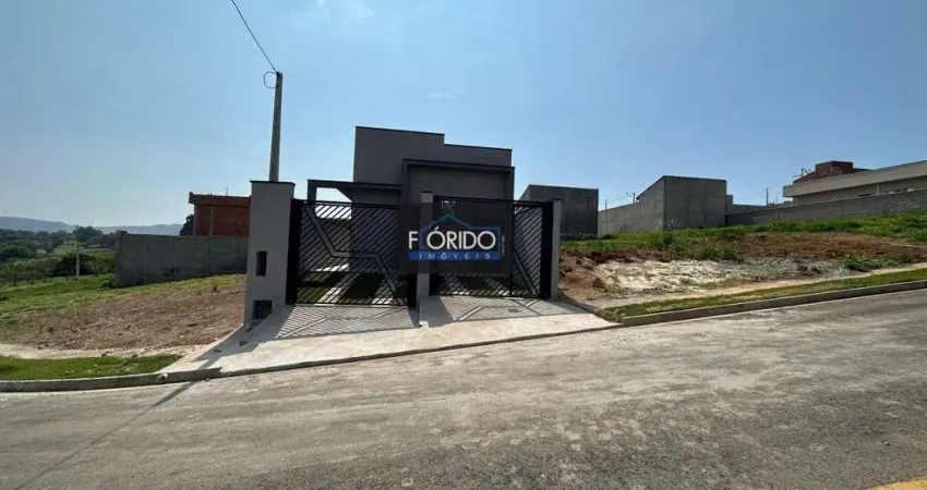 Casa para Venda em Atibaia, Tanque, 2 dormitórios, 1 suíte, 2 banheiros, 2 vagas