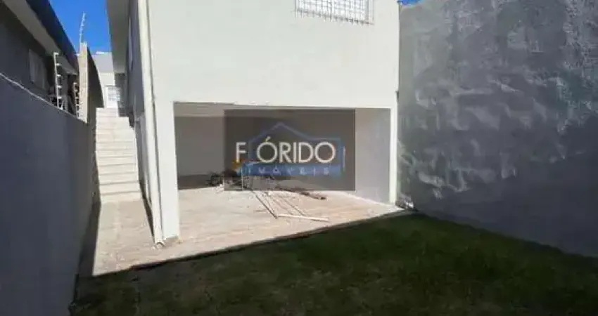 Casa para Locação em Atibaia, Jardim Cerejeiras, 3 dormitórios, 1 suíte, 2 banheiros, 2 vagas