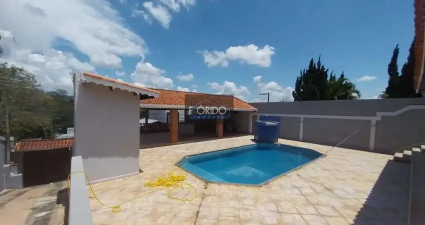 Casa em Condomínio para Locação em Atibaia, Condomínio Jardim Shangri-Lá, 3 dormitórios, 1 suíte, 3 banheiros, 4 vagas