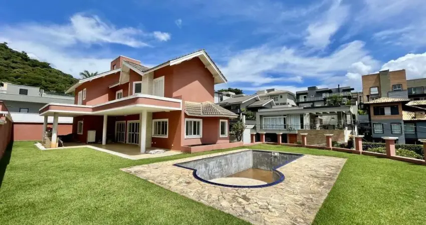 Casa em Condomínio para Locação em Atibaia, Condomínio água Verde, 4 dormitórios, 4 suítes, 5 banheiros, 6 vagas