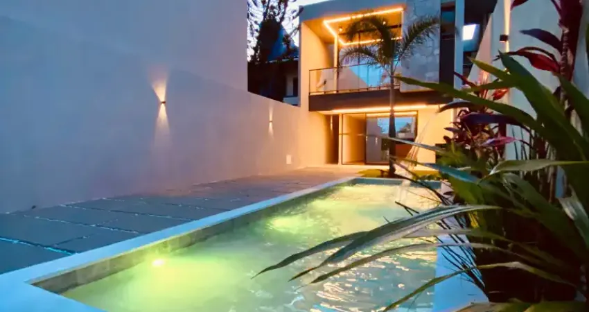 Duplex nova no melhor da sapiranga a poucos min. da washington soares.