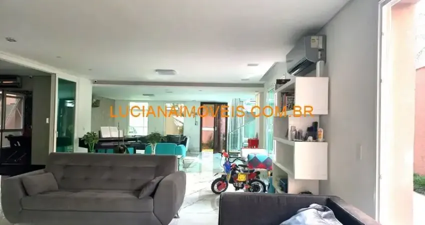 Casa com 4 quartos à venda na Rua Ziembinski, Alto da Lapa, São Paulo