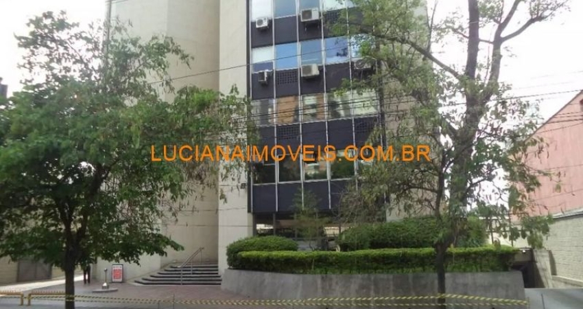 CONJUNTO COMERCIAL DE 204 M² NO BAIRRO CIDADE MONÇÕES