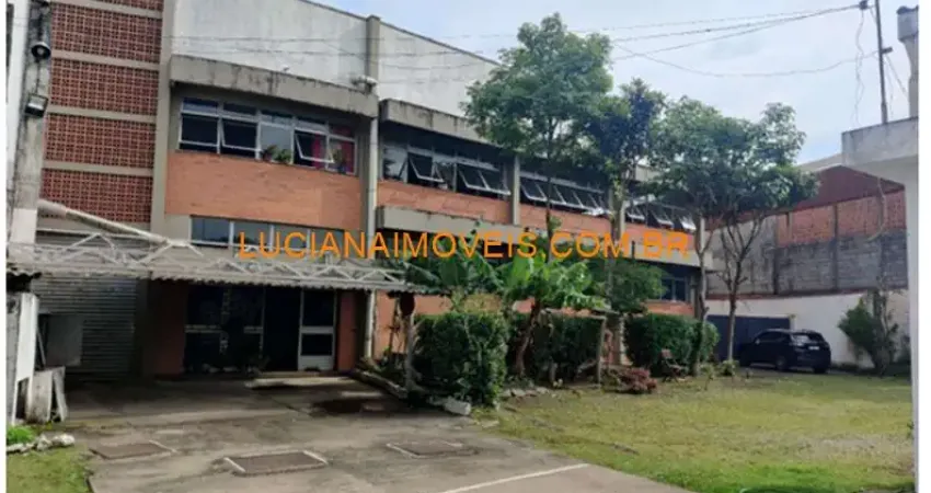 Barracão / Galpão / Depósito para alugar na Avenida Presidente Kennedy, Rochdale, Osasco