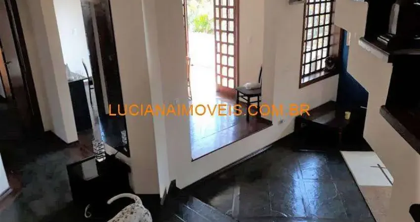 Casa para venda tem 304 metros quadrados com 3 quartos em Vila Romana - São Paulo - SP