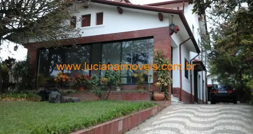 EXCELENTE SOBRADO