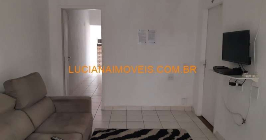CASA ASSOBRADADA COM 5 DORMITORIOS, VARIAS VAGAS