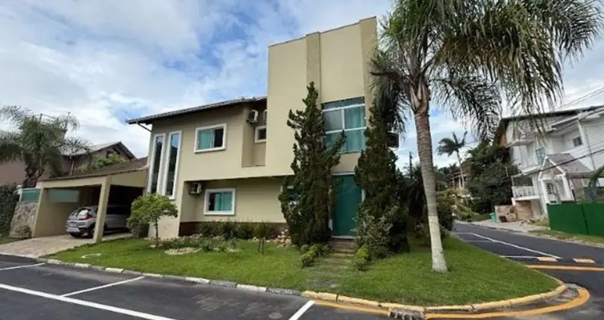 Casa com 3 quartos à venda na Avenida das Arapongas, 455, Ariribá, Balneário Camboriú