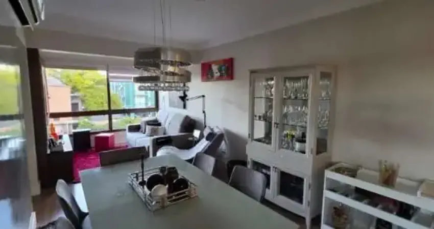 Apartamento com 3 quartos à venda na Rua Coronel Feijó, 987, Higienópolis, Porto Alegre