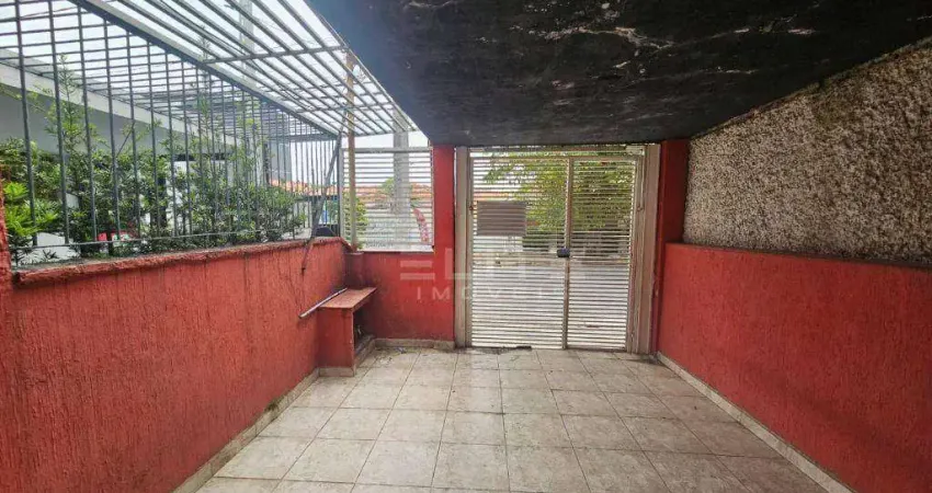 Sobrado com 2 dormitórios para alugar, 107 m² por R$ 3.252,66/mês - Jardim - Santo André/SP