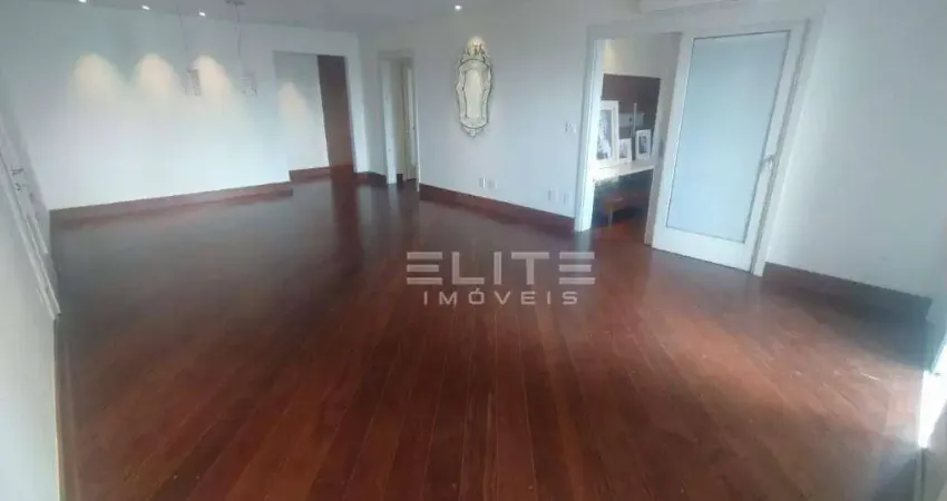 Lindo apartamento com 220 m² de área privativa andar alto com vista panorâmica, 03 suítes, 04 vagas de garagem, localização privilegiada.