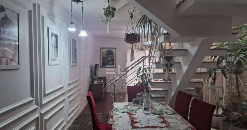 Sobrado com 3 dormitórios à venda, 300 m² por R$ 1.400.000,00 - Vila Assunção - Santo André/SP