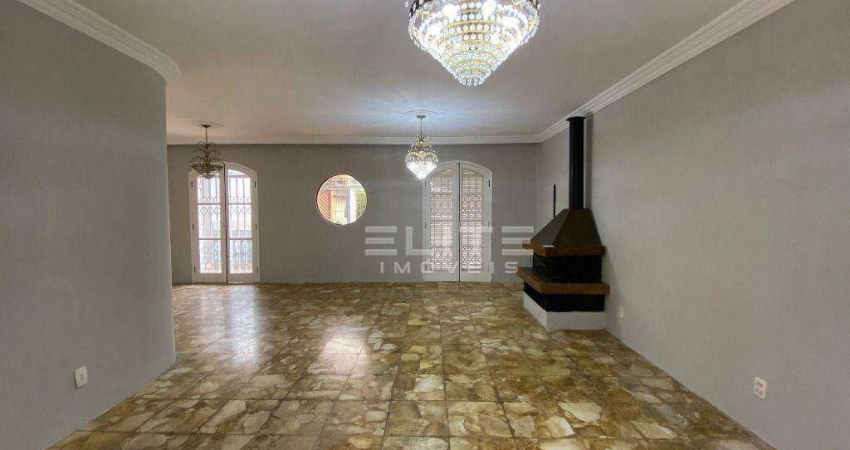 Casa com 4 dormitórios 3 suítes à venda, 311 m² por R$ 1.390.000 - Santa Maria - Santo André/SP