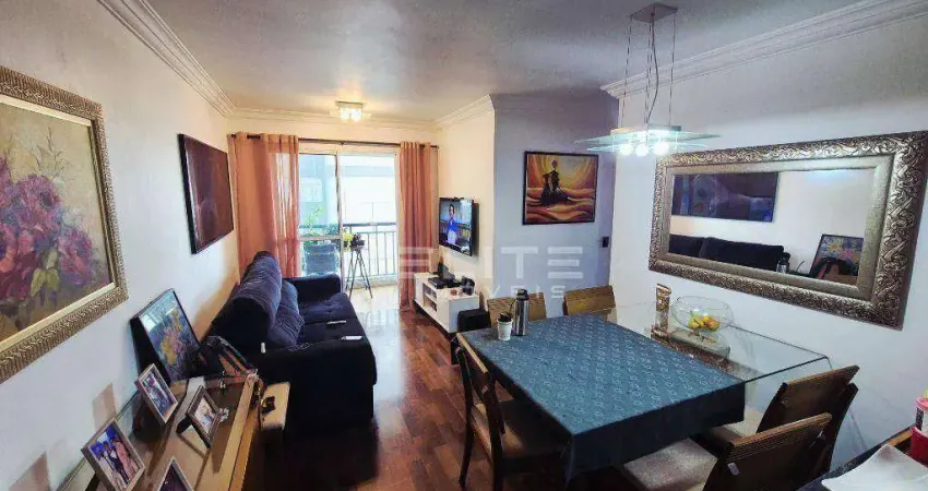 Apartamento com 3 dormitórios à venda, 61 m² por R$ 450.000,00 - Vila Eldízia - Santo André/SP