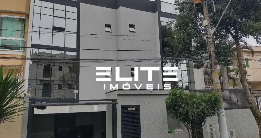 Cobertura com 103 m² de área privativa, 02 dormitórios sendo 01 suíte, 02 vagas de garagem cobertas e determinadas com tomada para carro elétrico.