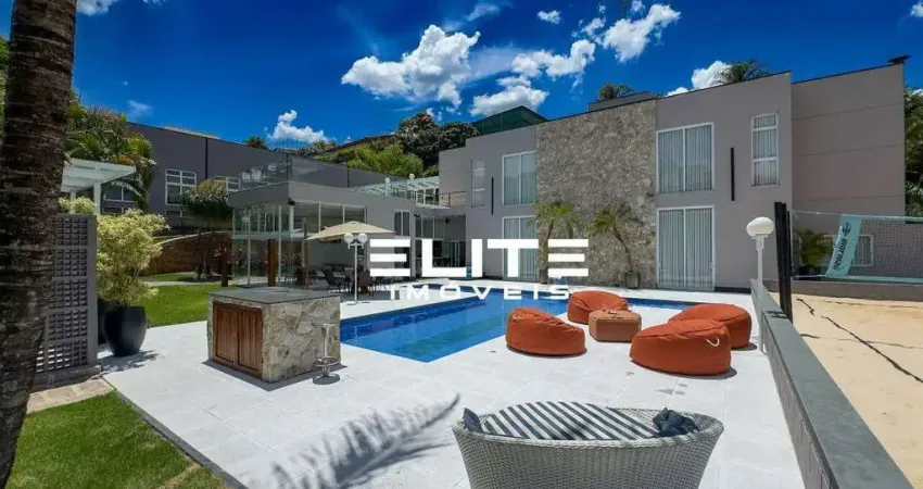 Casa em Condomínio com 781 mt² de área construída Exclusivo em Itupeva- SP.