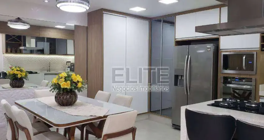 Sobrado com 3 dormitórios à venda, 132 m² por R$ 890.000,00 - Vila Pires - Santo André/SP