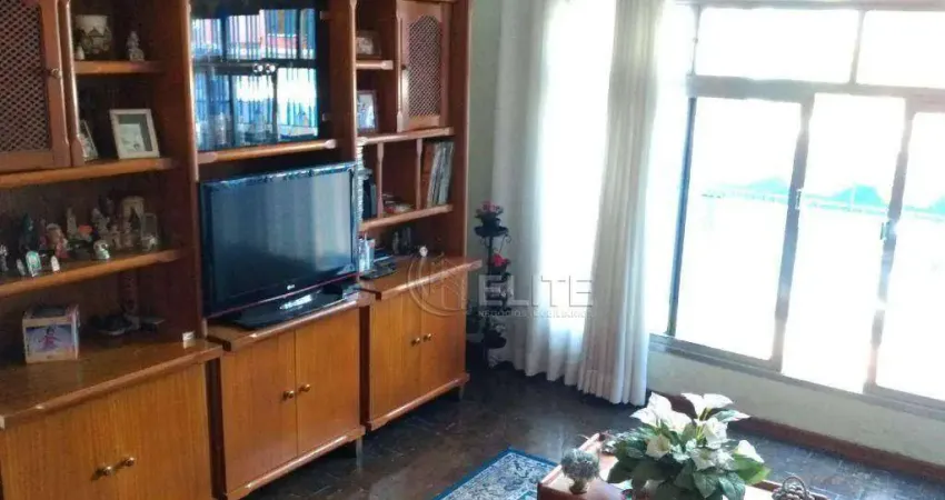 Sobrado com 3 dormitórios à venda, 130 m² por R$ 851.000,00 - Campestre - Santo André/SP