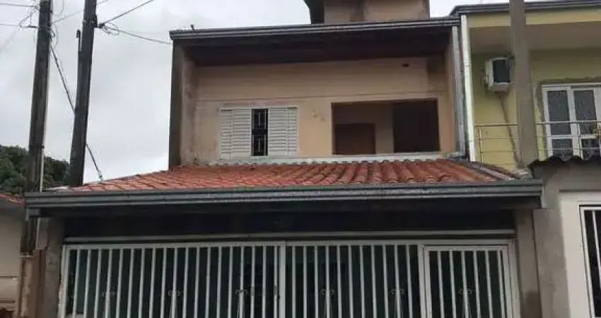 Sobrado à venda no bairro Jardim Santana - Hortolândia/SP