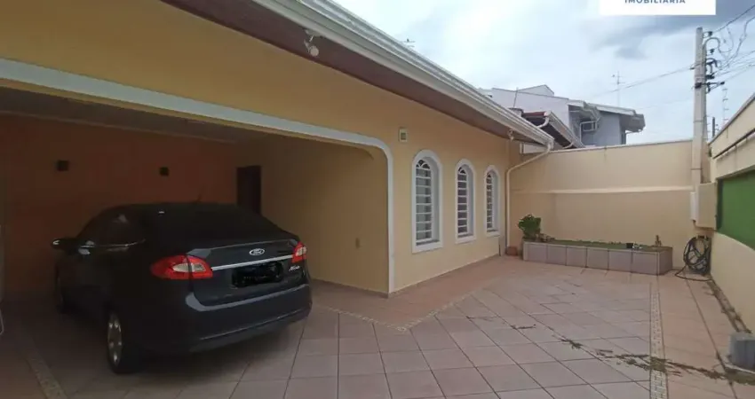 Casa térrea com 3 dormitórios sendo 1 suíte com piscina e churrasqueira no jardim miranda