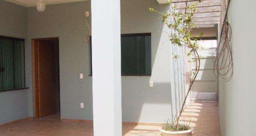 Casa com 3 dormitórios à venda, 236 m² por R$ 950.000,00 - Mauá II - Jaguariúna/SP