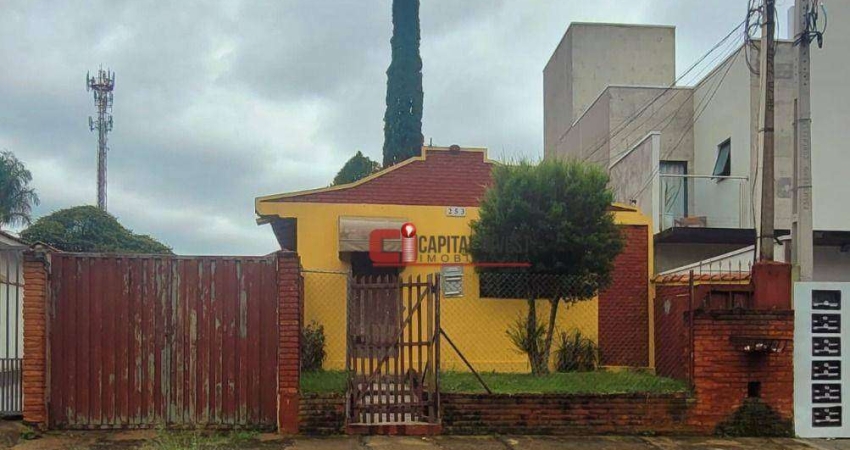 Casa com 3 dormitórios à venda, 250 m² por R$ 420.000,00 - Secção A - Holambra/SP
