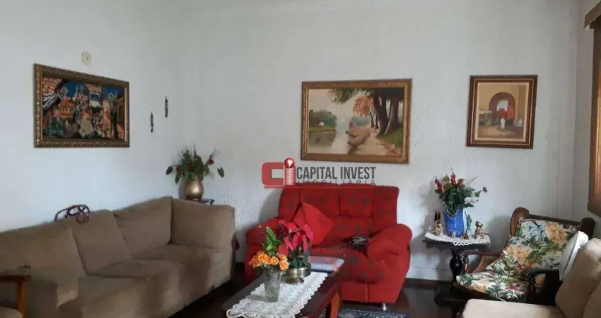 Casa com 3 dormitórios à venda, 146 m² por R$ 800.000 - Centro - Jaguariúna/SP