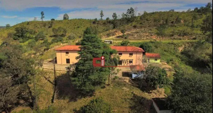 Sítio com 8 dormitórios à venda, 224000 m² por R$ 3.500.000 - Jardim Seabra - Amparo/SP