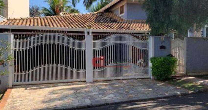 Casa com 3 dormitórios à venda, 480 m² por R$ 1.650.000 - Estância das Flores - Jaguariúna/SP